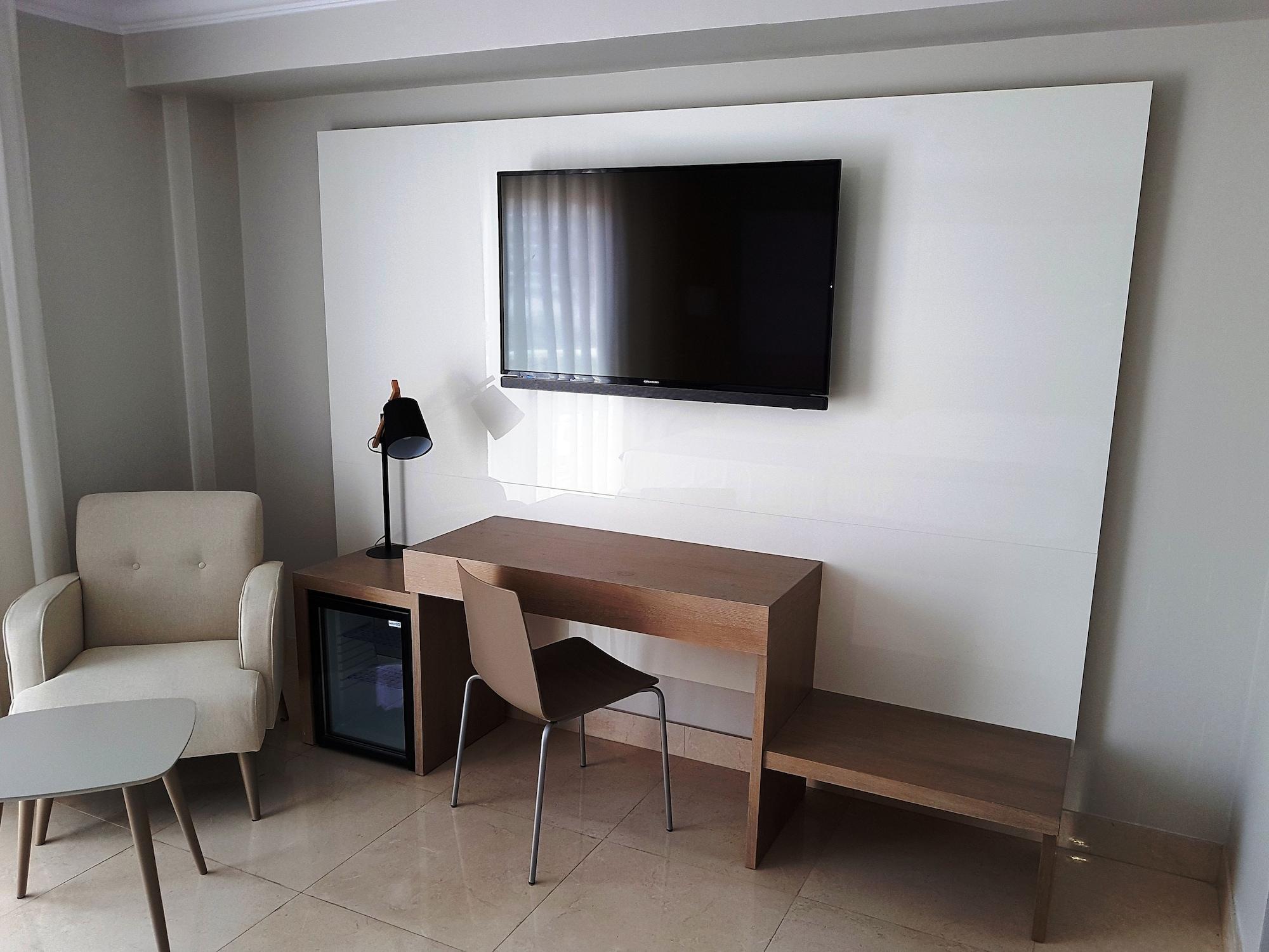 Mediterraneo Bay Hotel & Resort ロケタス・デ・マル エクステリア 写真