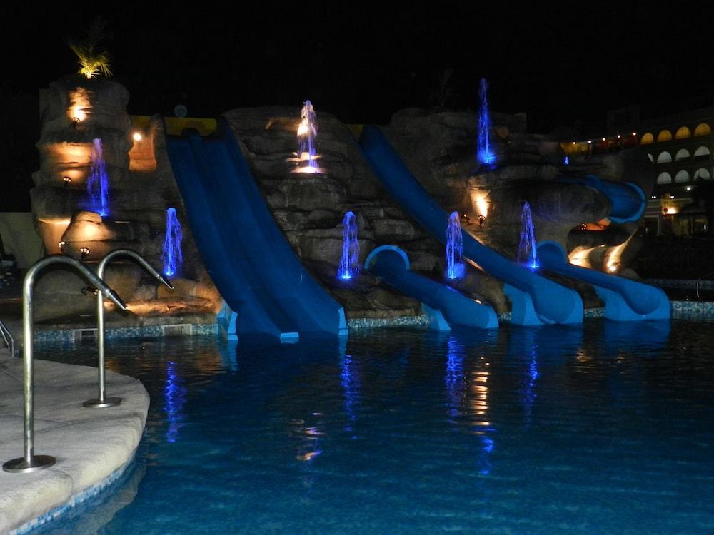 Mediterraneo Bay Hotel & Resort ロケタス・デ・マル エクステリア 写真