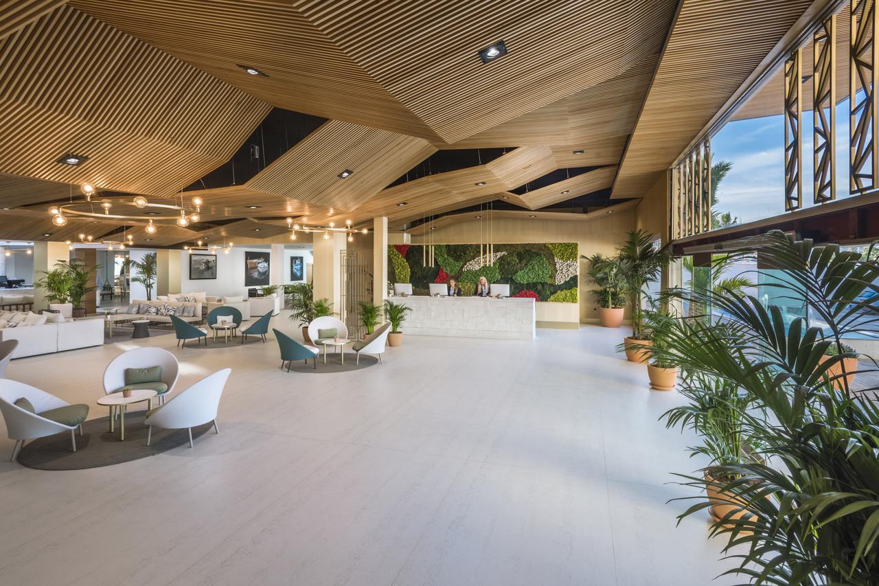 Mediterraneo Bay Hotel & Resort ロケタス・デ・マル エクステリア 写真